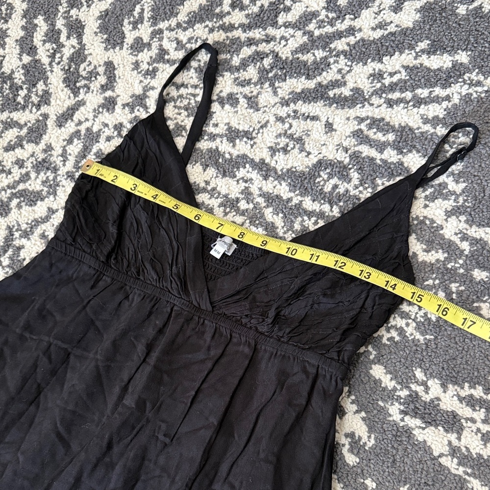 Kismet Black Gathered Bodice Dress - Picture 12 of 17